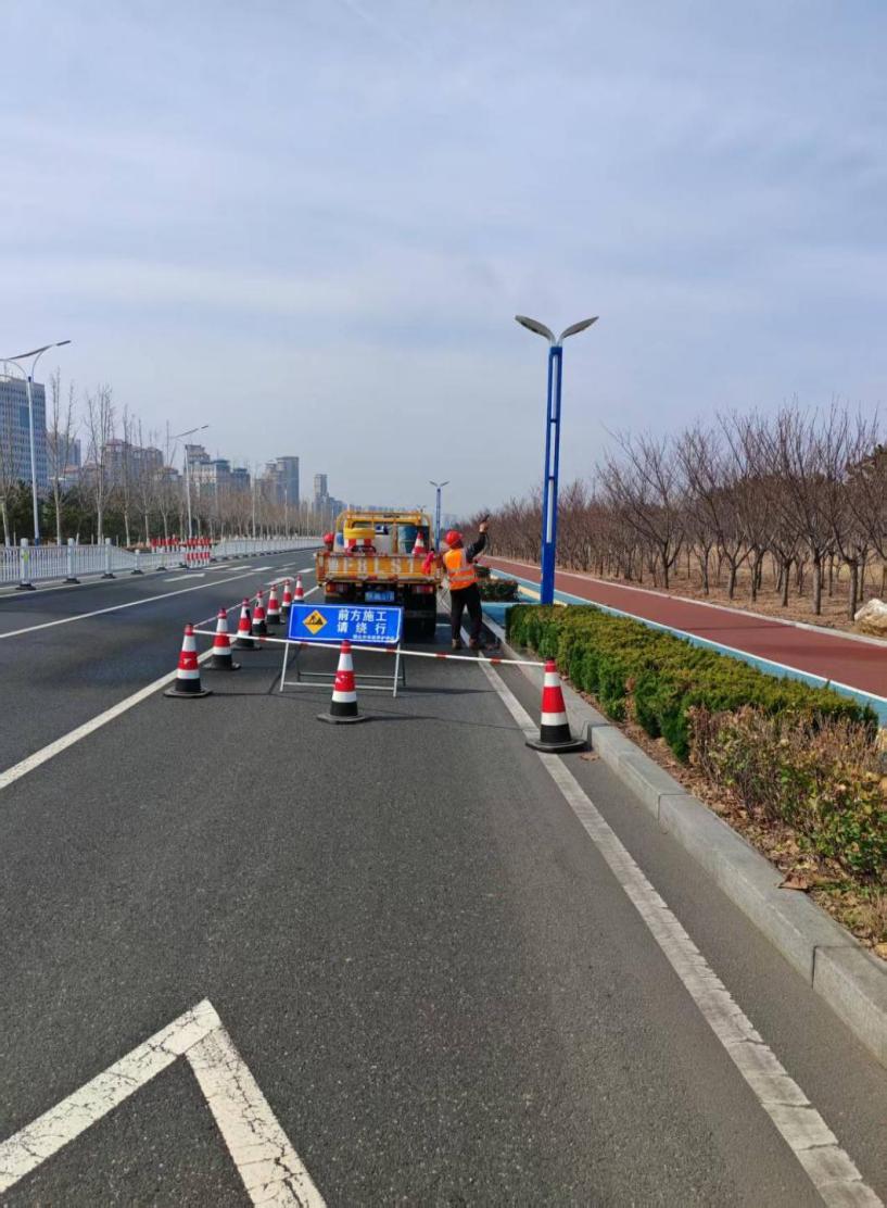 精修细养市政设施，用心守护出行安全——烟台市城管局市政养护中心工作纪实